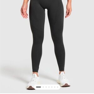 Gym shark wear 
Top is a large
Bottom is a medium 
Brand new no tags on pants.